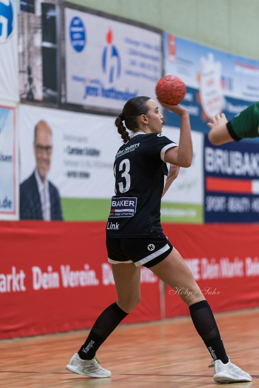 Bild 178 - wBJ SV Henstedt Ulzburg - TuRa Meldorf : Ergebnis: 22:38